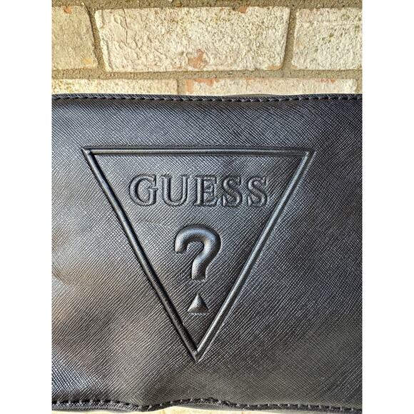 Vintage GUESS Black Leather Crossbody Bag Purse Messenger Silver Tone Hardware - Picture 1 of 10